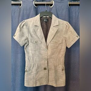 AB Studio Women's Classic Tan Suit Blazer short sleeve, work business size 4 EUC